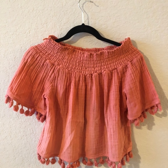 Michael Stars NWT Coral Tassel Trim Top - Picture 3 of 5